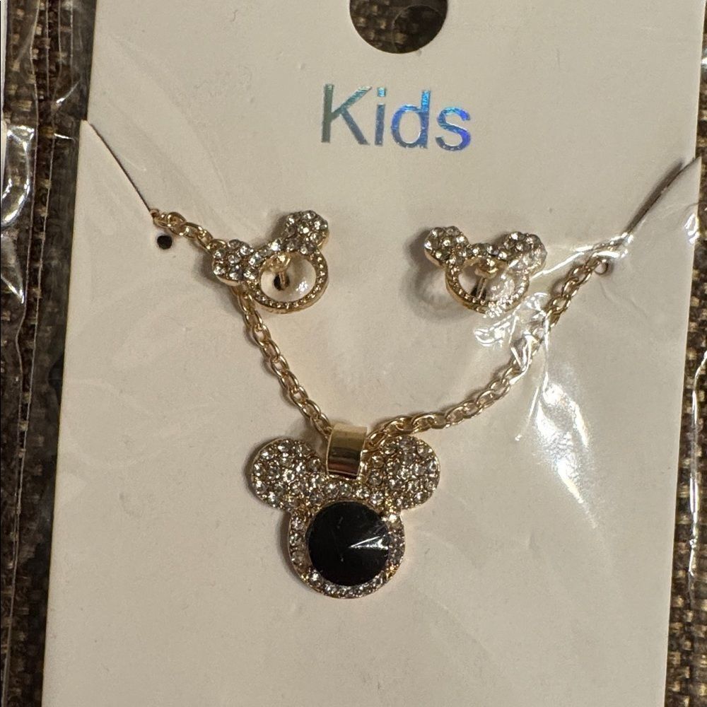 3246-Matt Fun Item- Kids Earrings and Necklace Set Price for 1 Set - Picture 4 of 6